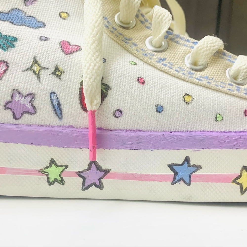 CUSTOM HAND-PAINTED SNEAKERS - Picture 4 of 11